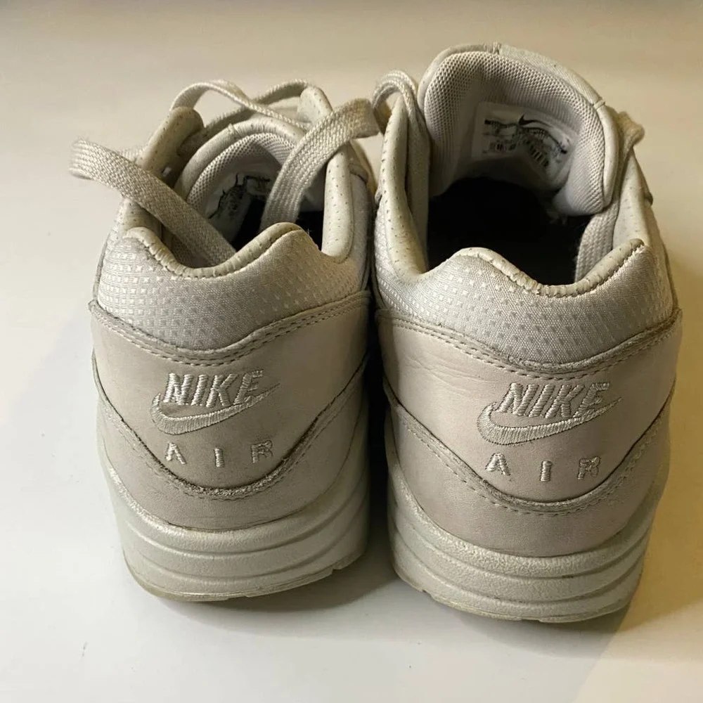 Nike Air Max Pinnacle 839608-001 Sneakers Womens Size 8 - Picture 4 of 9